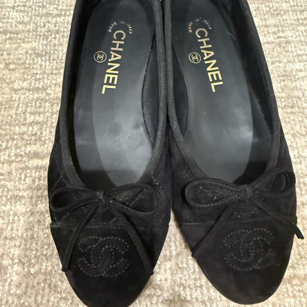 CHANEL Black Suede Loafers with Bow